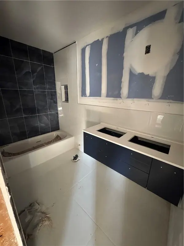65 W 2nd Street #6, Mount Vernon, NY 10550