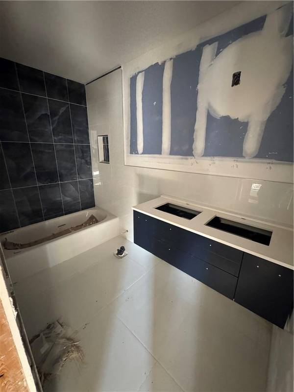 65 W 2nd Street #6, Mount Vernon, NY 10550