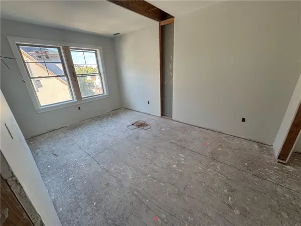 65 W 2nd Street #6, Mount Vernon, NY 10550