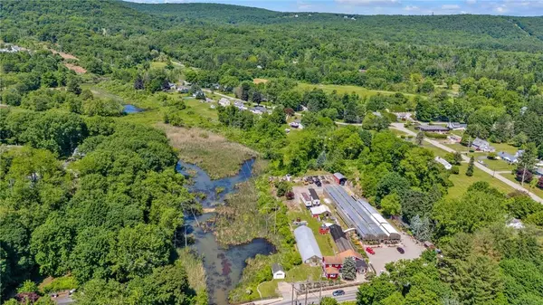 178 Charles Colman BLVD, Pawling, NY 12564