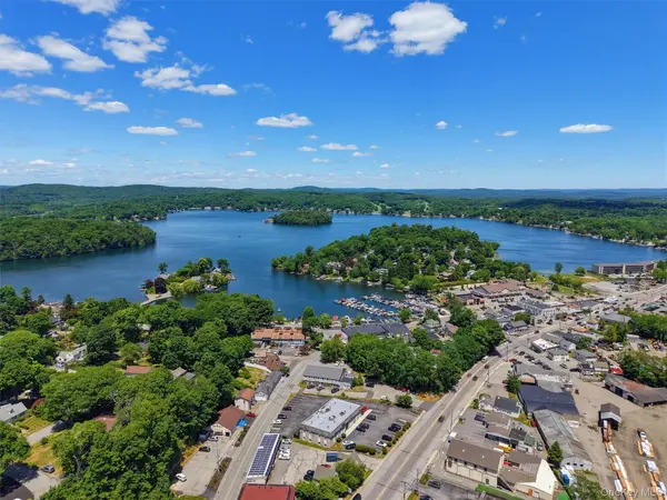 572 Route 6 #101, Mahopac, NY 10541