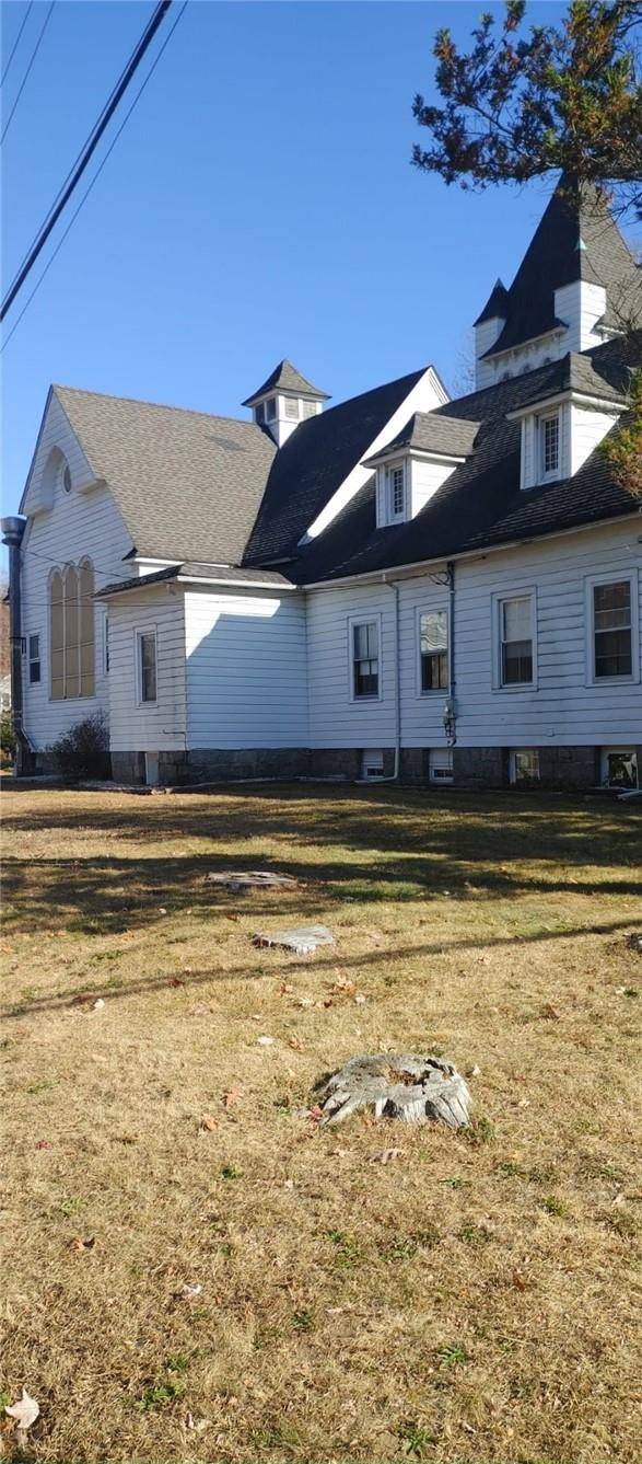 42 4th ST, Hillburn, NY 10931