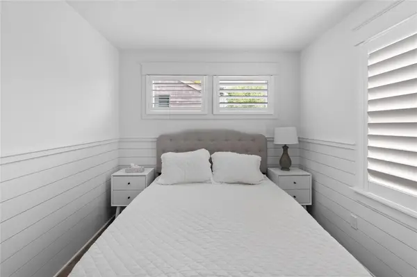 386 Dehnhoff, Ocean Beach, NY 11770