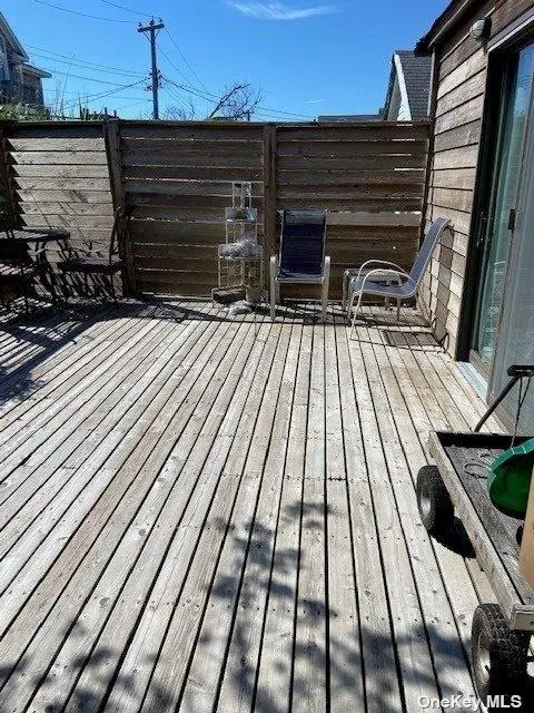 295 Cottage WALK, Ocean Beach, NY 11770