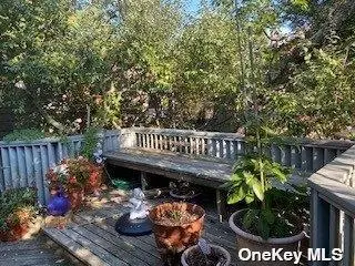 270 Cottage WALK, Ocean Beach, NY 11770