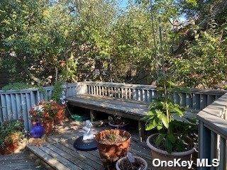 270 Cottage WALK, Ocean Beach, NY 11770