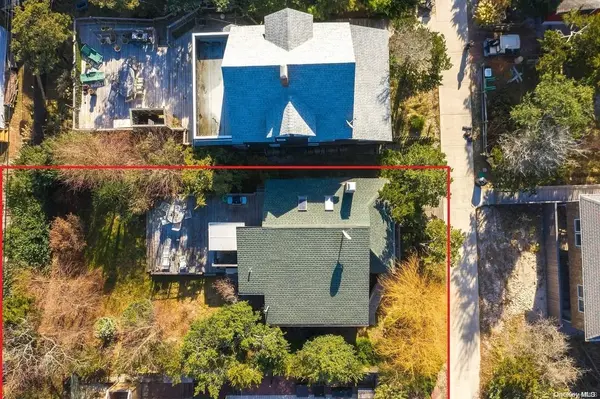 61 Ocean RD, Ocean Beach, NY 11770