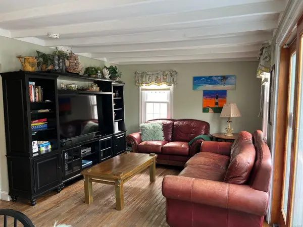 804 Evergreen WALK, Ocean Beach, NY 11770