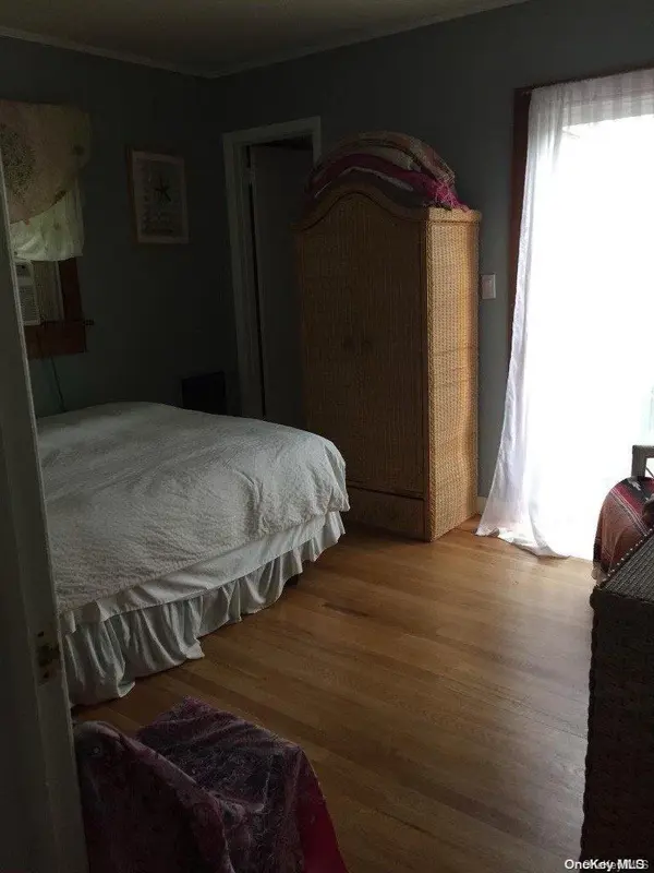 821 Evergreen, Ocean Beach, NY 11770