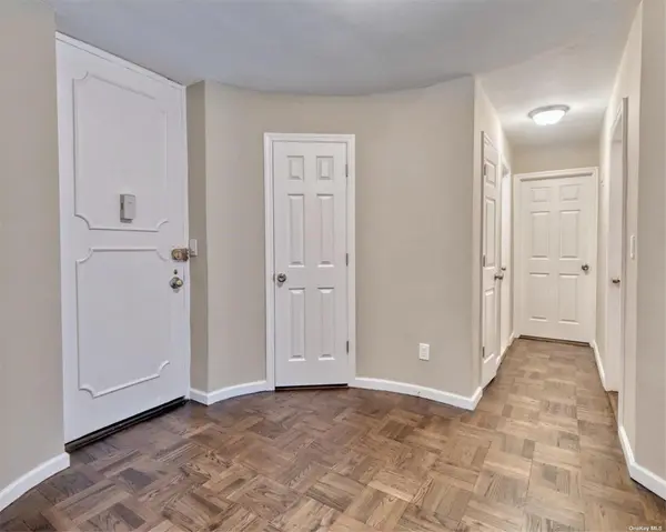 166-25 Powells Cove BLVD #4D, Beechhurst, NY 11357