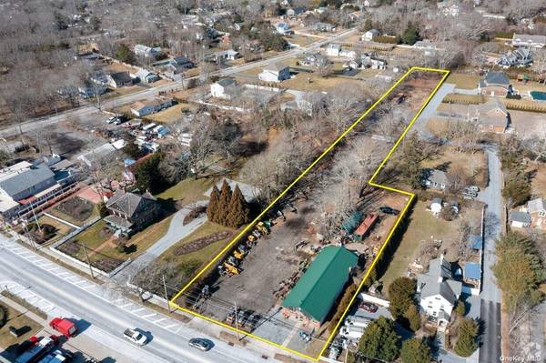 494 & 500 Montauk HWY, East Quogue, NY 11942