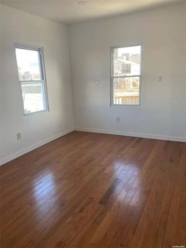 354 Beach 46th ST, Far Rockaway, NY 11691