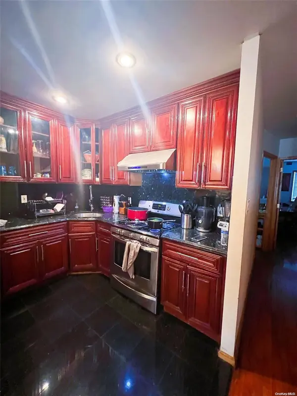 59-20 Xenia ST, Corona, NY 11368