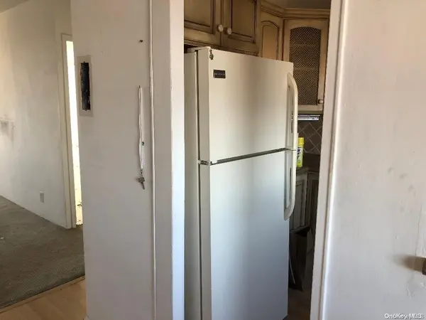 220-55 46th AVE #15T, Bayside, NY 11361