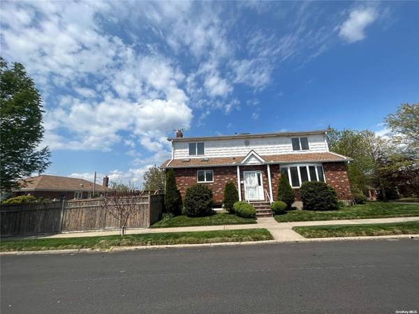 24-44 163rd ST, Whitestone, NY 11357