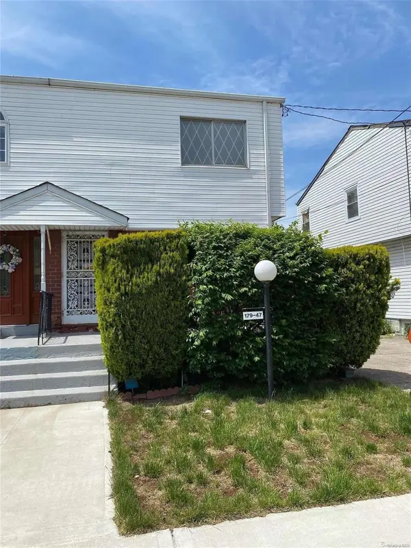 179-47 Zoller RD, Jamaica, NY 11434