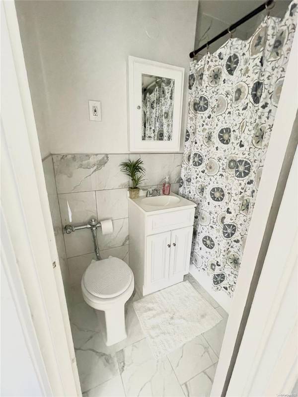 720 E31st #4k, Brooklyn, NY 11210