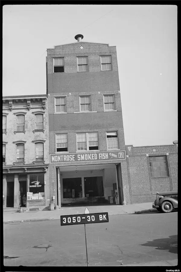 71 Montrose AVE, Brooklyn, NY 11206