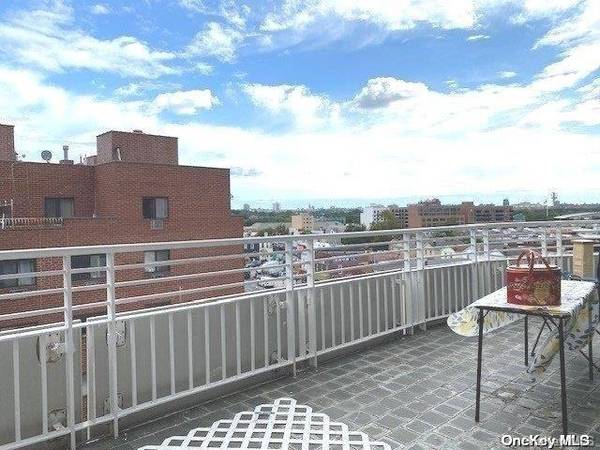 132-03 Sanford AVE #7F, Flushing, NY 11355