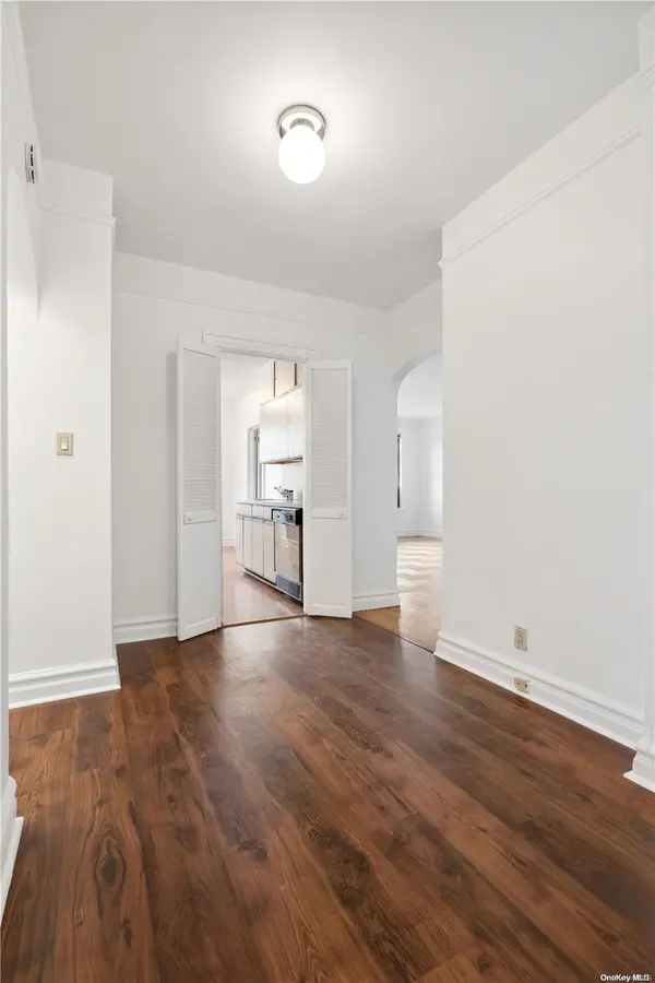 76-66 Austin Street #1F, Forest Hills, NY 11375
