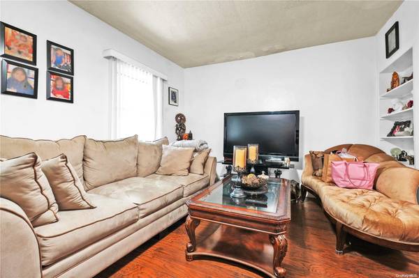1044 Stratford AVE, Bronx, NY 10472