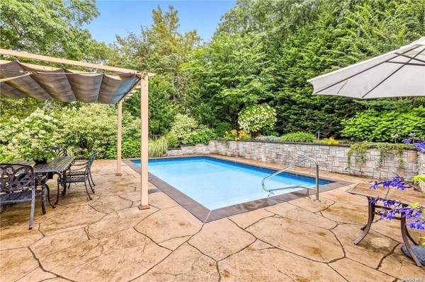 380 Private RD, Southold, NY 11971