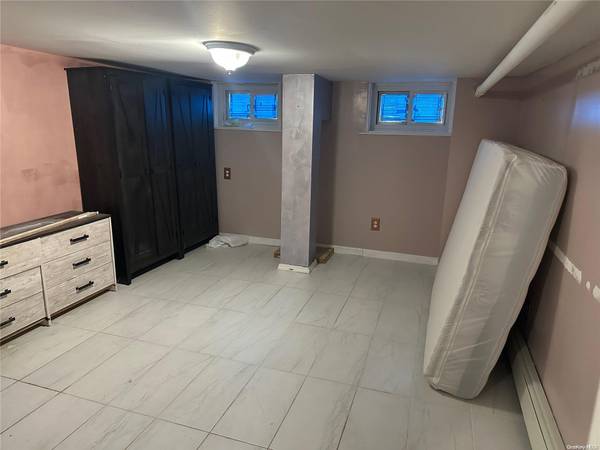 177-18 106th AVE, Jamaica, NY 11433