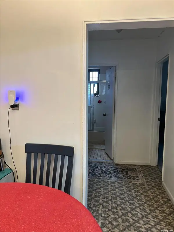 69-92A 136 ST #A, Flushing, NY 11367