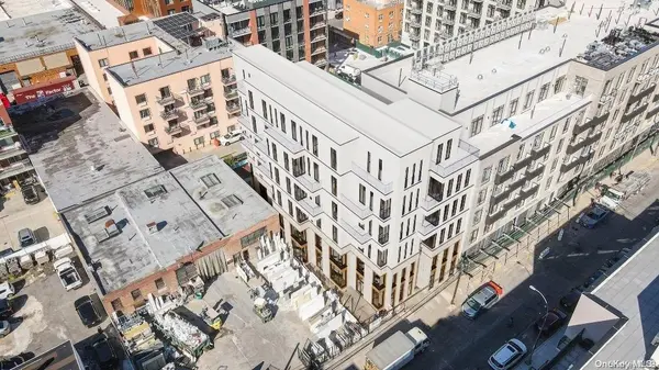 26-24 3rd ST, Astoria, NY 11102