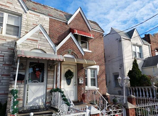 116-15 135th ST, South Ozone Park, NY 11420