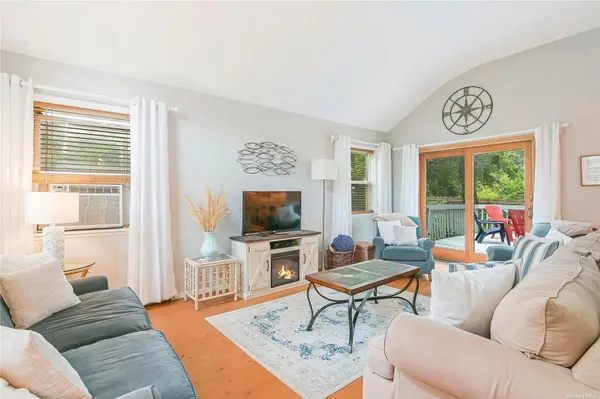 530 Stillwater AVE, Cutchogue, NY 11935