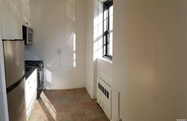 99-40 63rd RD #1Y, Rego Park, NY 11374