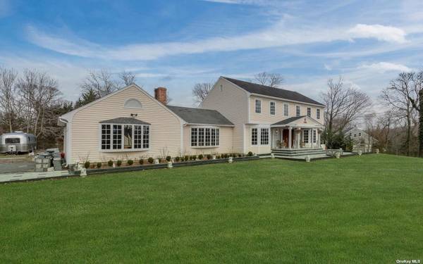 7 Old Field RD, Setauket, NY 11733