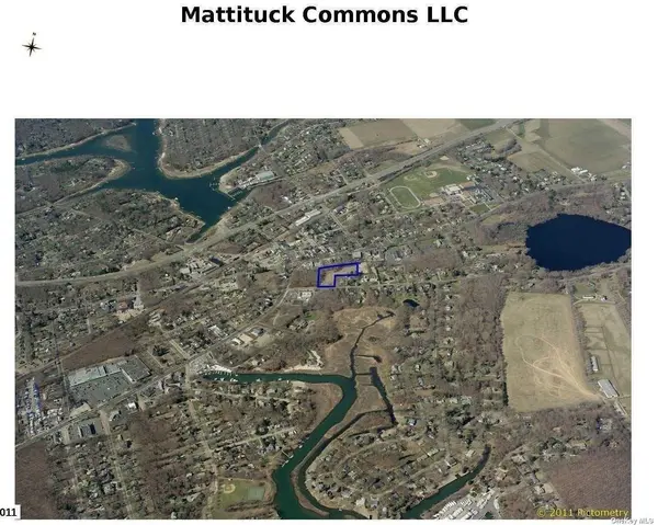 385 New Suffolk AVE, Mattituck, NY 11952