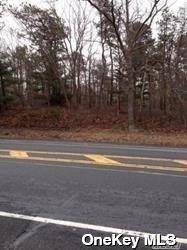 Middle Country RD, Middle Island, NY 11953