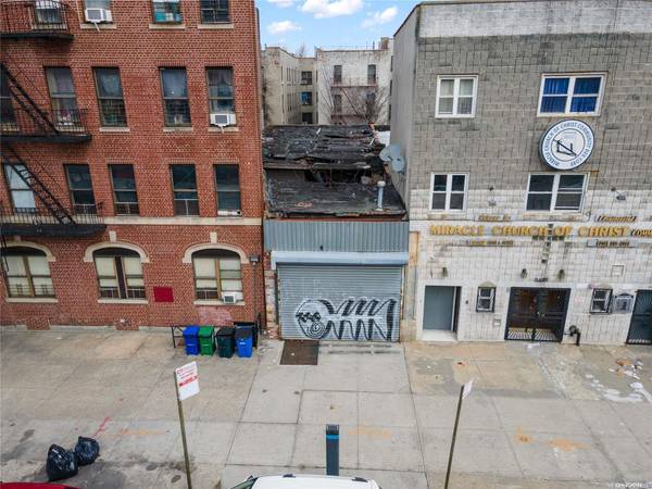 1485 Saint Johns PL, Brooklyn, NY 11213