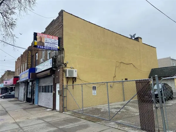 135-07 Liberty AVE, Richmond Hill S., NY 11419