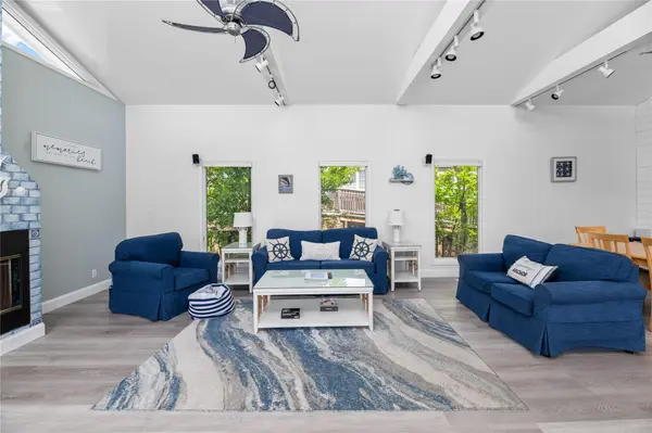 187 Cottage WALK, Ocean Beach, NY 11770