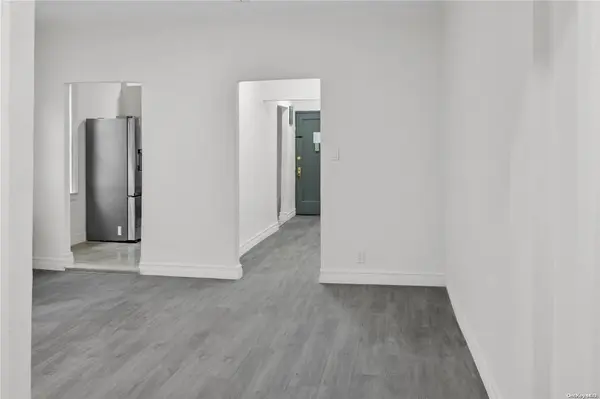 37-20 81st ST #3r, Jackson Heights, NY 11372