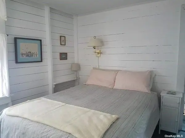 276 Cottage WALK, Ocean Beach, NY 11770