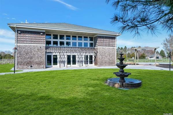 18910 Middle Road, Cutchogue, NY 11935