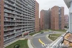 61-15 98 Street #8K, Rego Park, NY 11374