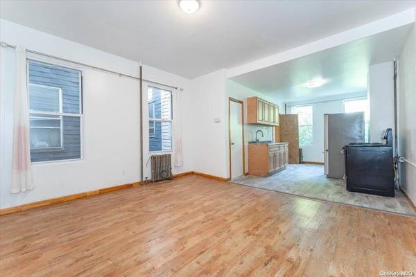 45 Hinsdale ST, Brooklyn, NY 11207