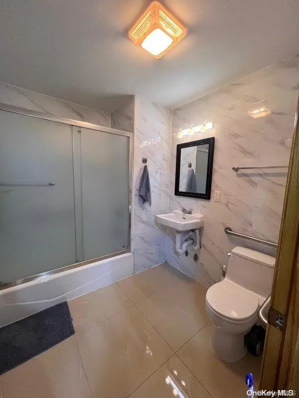 64-26 Queens BLVD #3B, Woodside, NY 11377