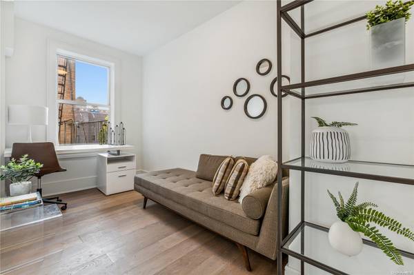148-09 Northern BLVD #6F, Flushing, NY 11354