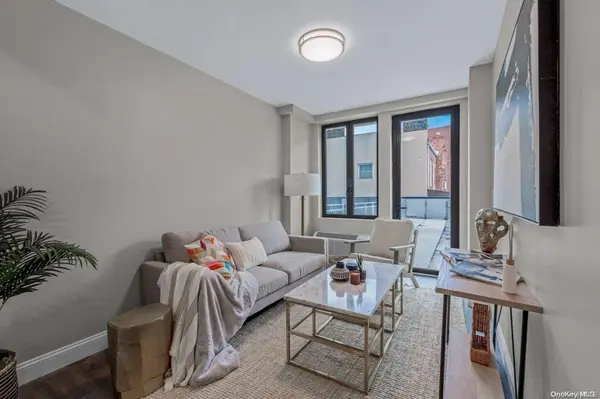 163-07 72 AVE #2A, Fresh Meadows, NY 11365