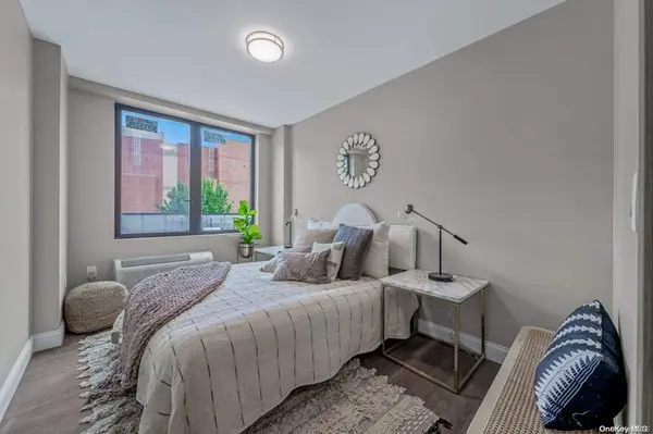 163-07 72 AVE #2A, Fresh Meadows, NY 11365