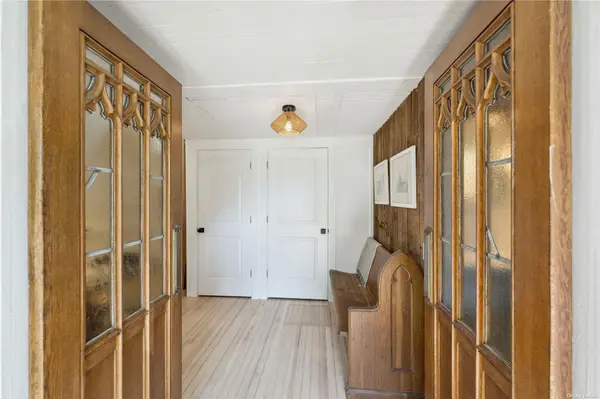 248 5th AVE, Greenport, NY 11944