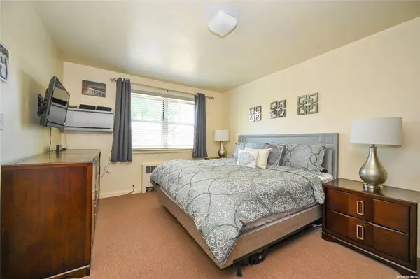 152-38 Jewel #2L, Flushing, NY 11367