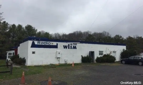 45 Pennsylvania AVE, Medford, NY 11763